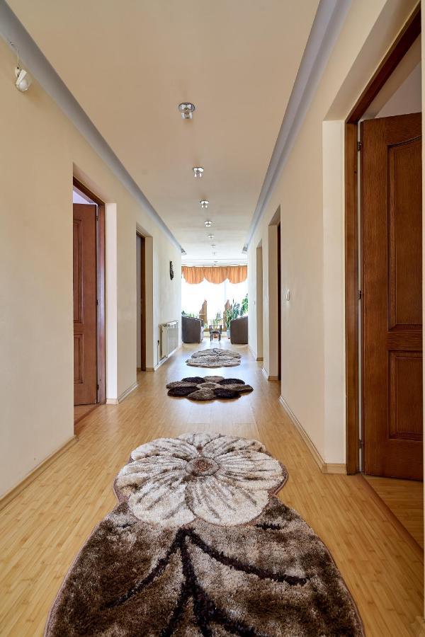 Casa Cu Flori Moisei Ξενοδοχείο Εξωτερικό φωτογραφία